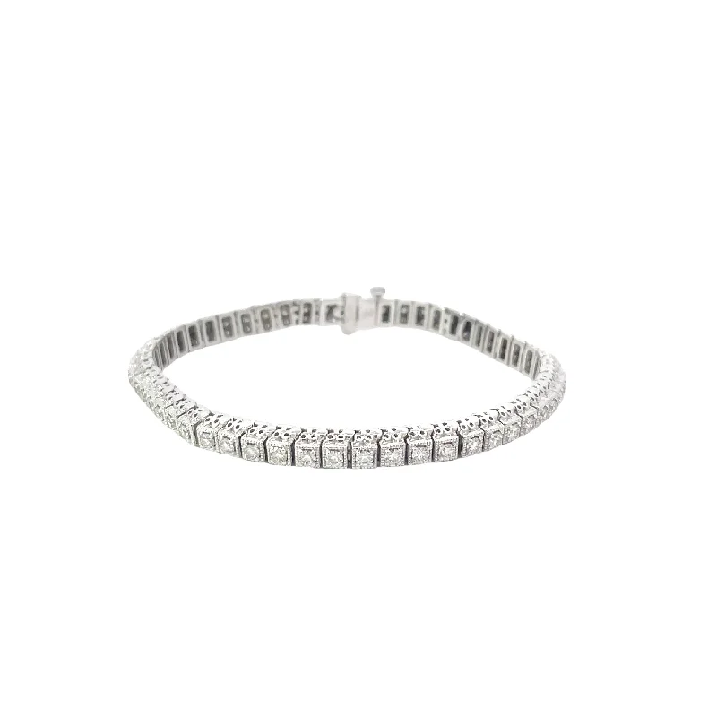 Decorative Diamond Tennis Bracelet