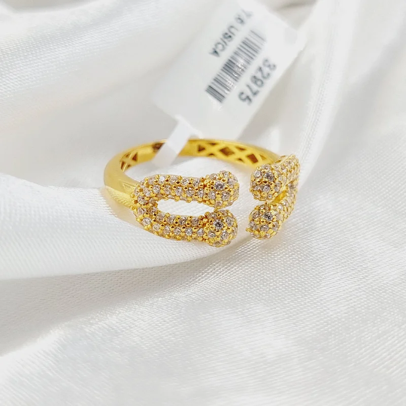 Zircon Studded Paperclip Ring