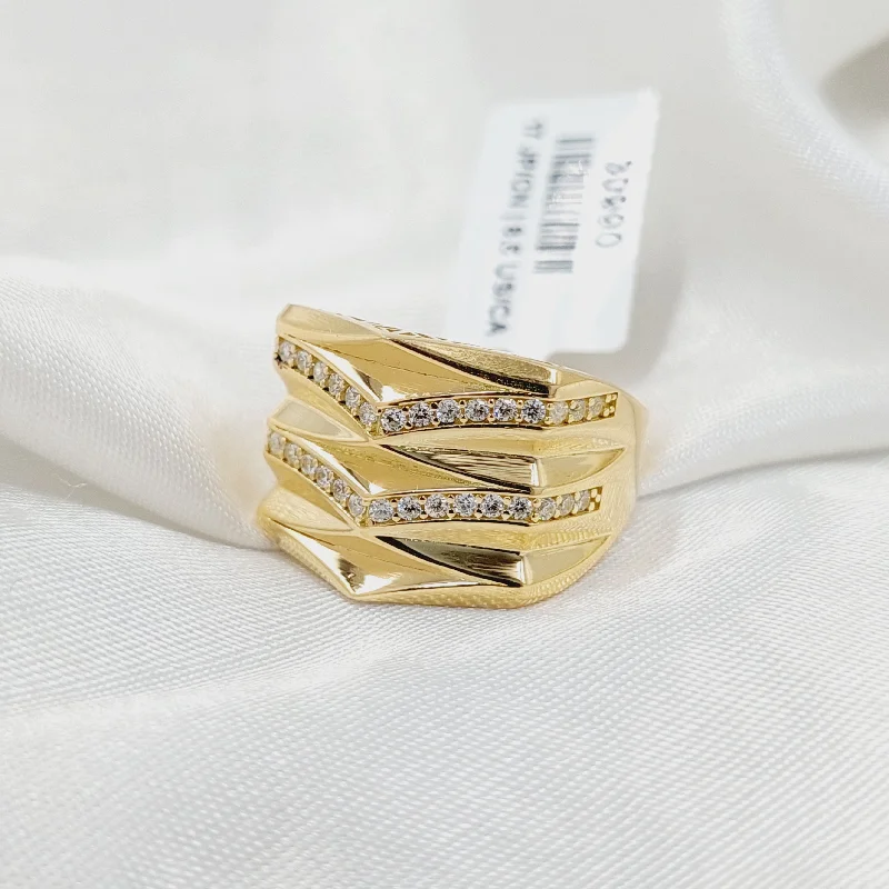 Zircon Studded Pyramid Ring