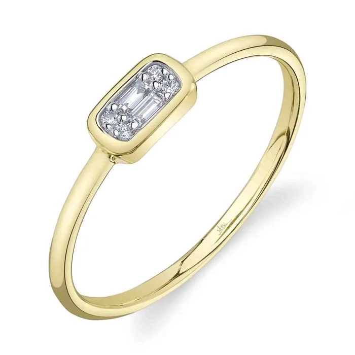 Shy Creation "Aleera Collection" .07CTW Diamond Baguette Ring in 14K Yellow Gold