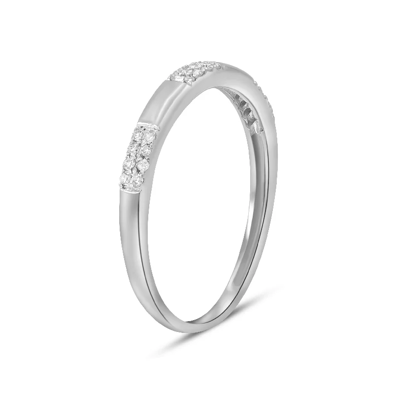 0.07ct Diamond Ring set in 14KT White Gold /R14194