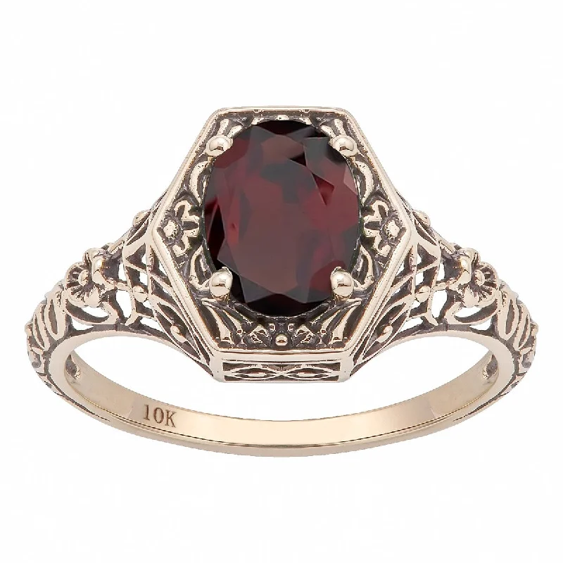 Viducci 10k Yellow Gold Vintage Style Genuine Oval Garnet Ring