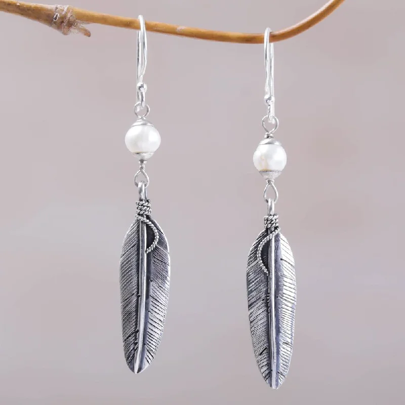 Handmade Sterling Silver 'Light Feathers' Cultured Pearl Earrings (4.5mm) (Indonesia)