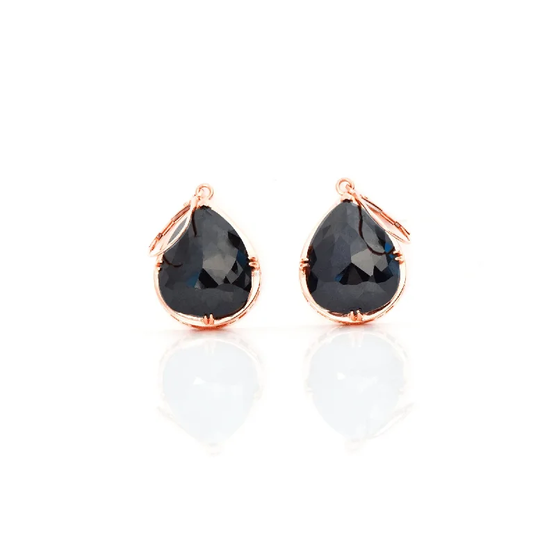 Lioness Earrings - Black Pear Shaped Diamonds